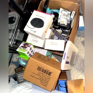 BOX FULL OF MISCELLANEOUS PRODUCTS
